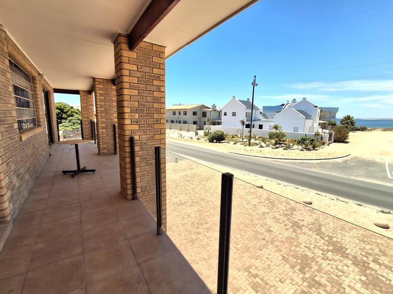 4 Bedroom Property for Sale in Britannia Bay Western Cape